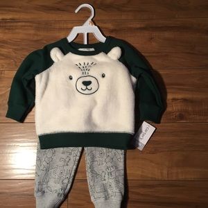 Cuddly Bear 2 Piece Jogger- NWT